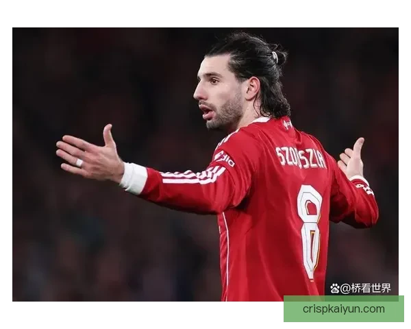 索博斯洛伊本赛季表现稳健，成利物浦中场关键引擎